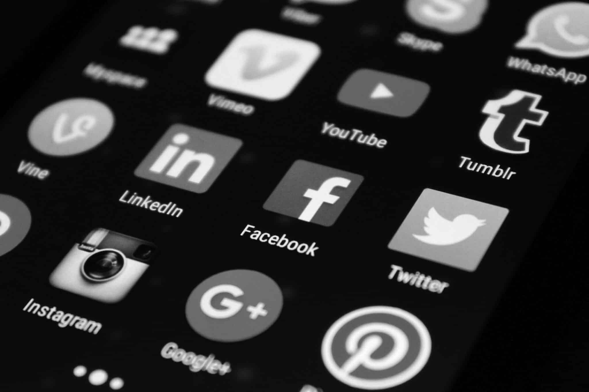 réseaux sociaux